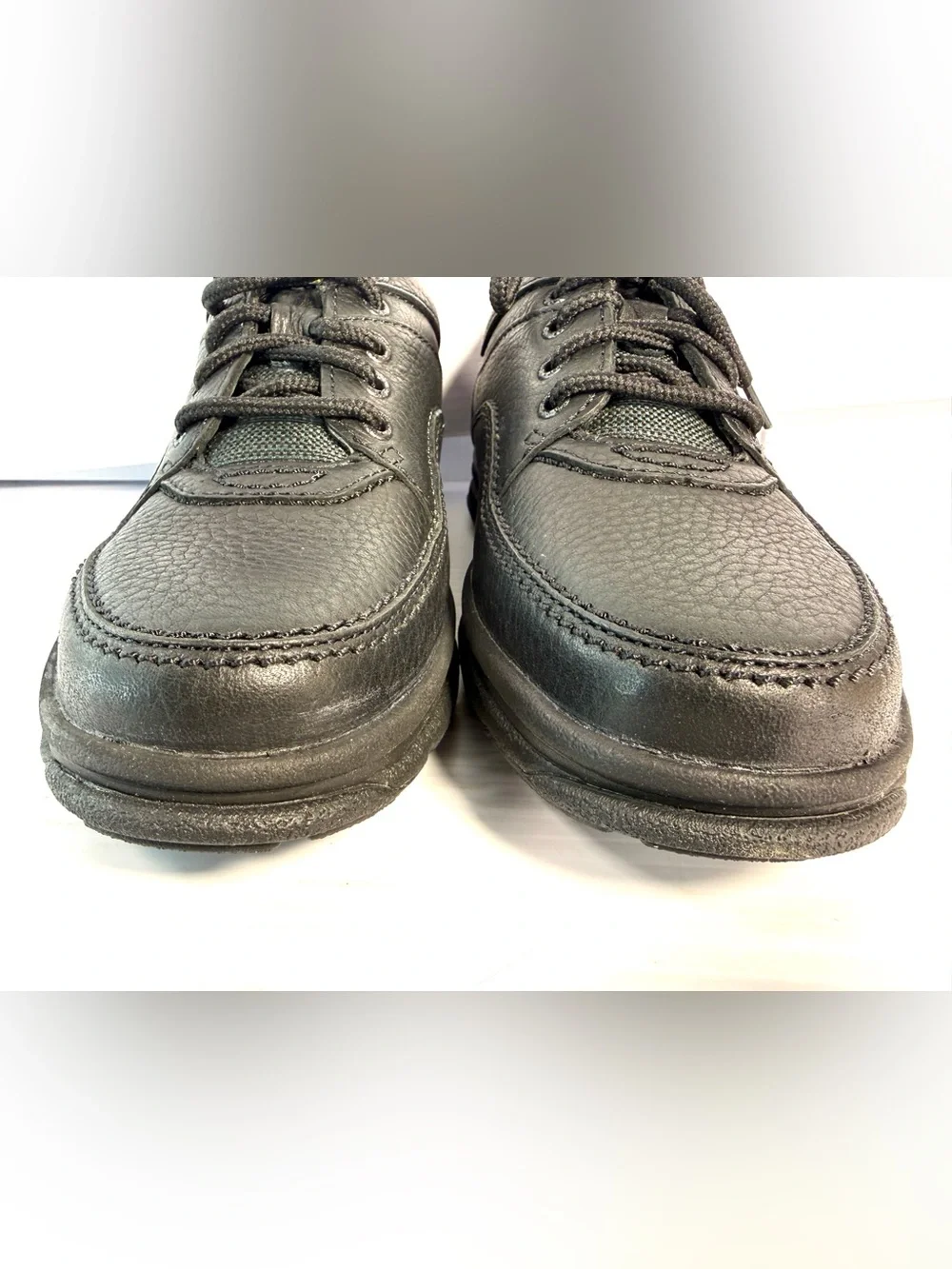 Rockport Men’s Black Leather Lace-Up Oxfords